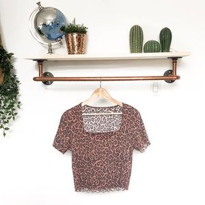 AE CHEETAH PRINT CROP TOP